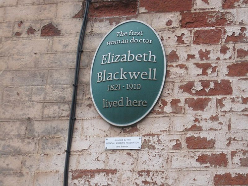 Plaque on the wall of the childhood home of Elizabeth Blackwell in Bristol, n.1 Wilson Street.