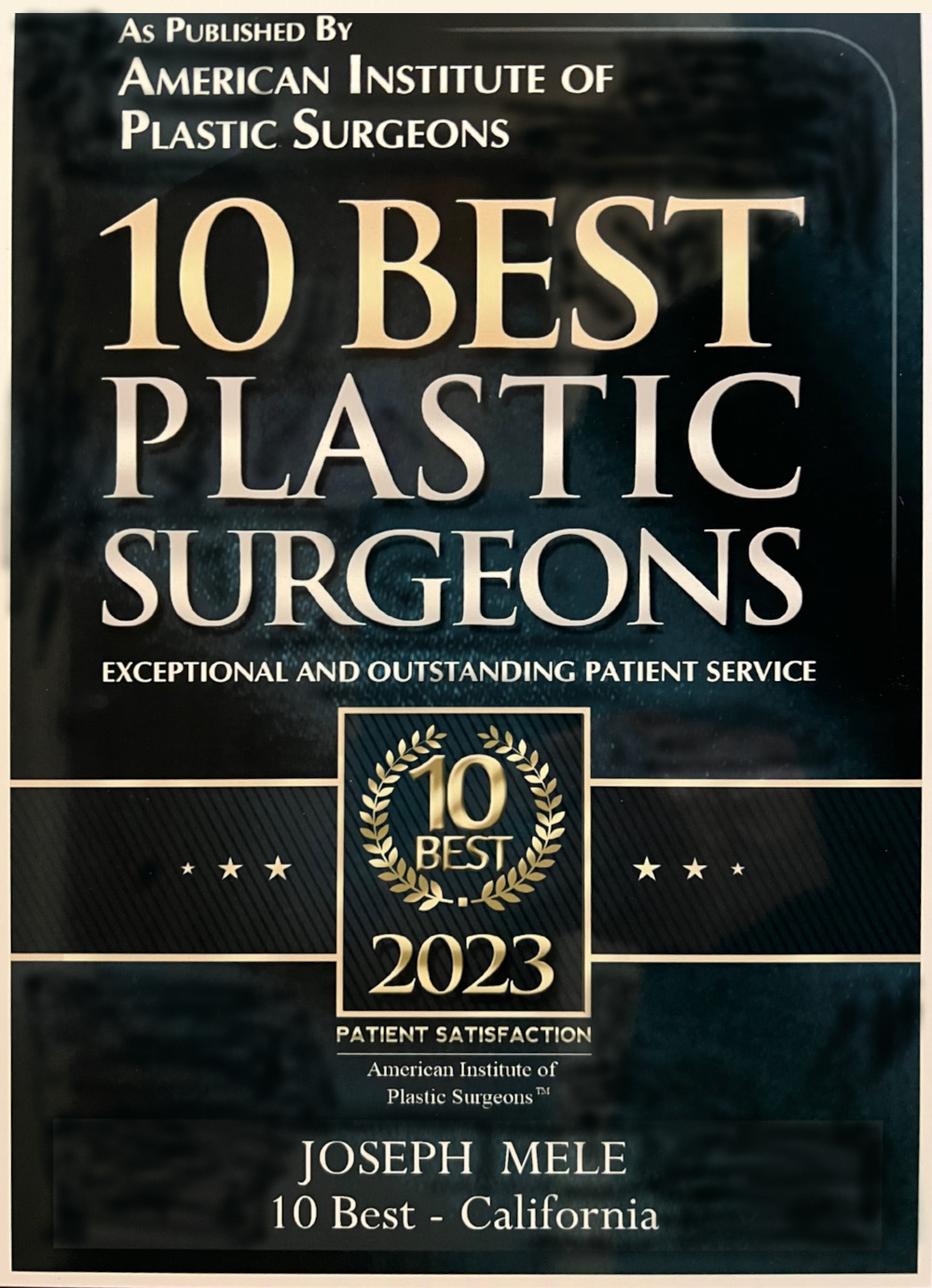 2023 10 Best Plastic Surgeons Award