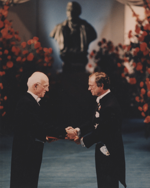 Dr. Joseph E. Murray receiving the 1990 Nobel Prize in Medicine.